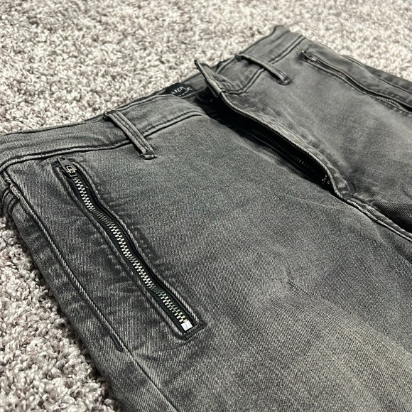 Banana Republic Mid Rise Skinny Utility Black Washed Jean size 4/27 - Picture 3 of 9
